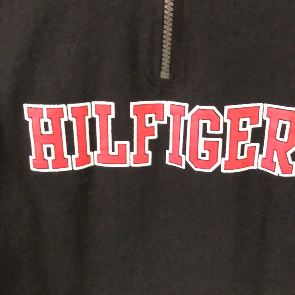 NWT - Tommy Hilfiger Boys 1/4 Zip Pullover - Picture 2 of 8